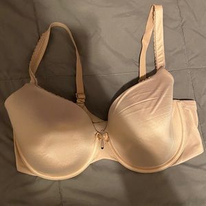 VS 38DDD “Lined Perfect Coverage” light nude bra